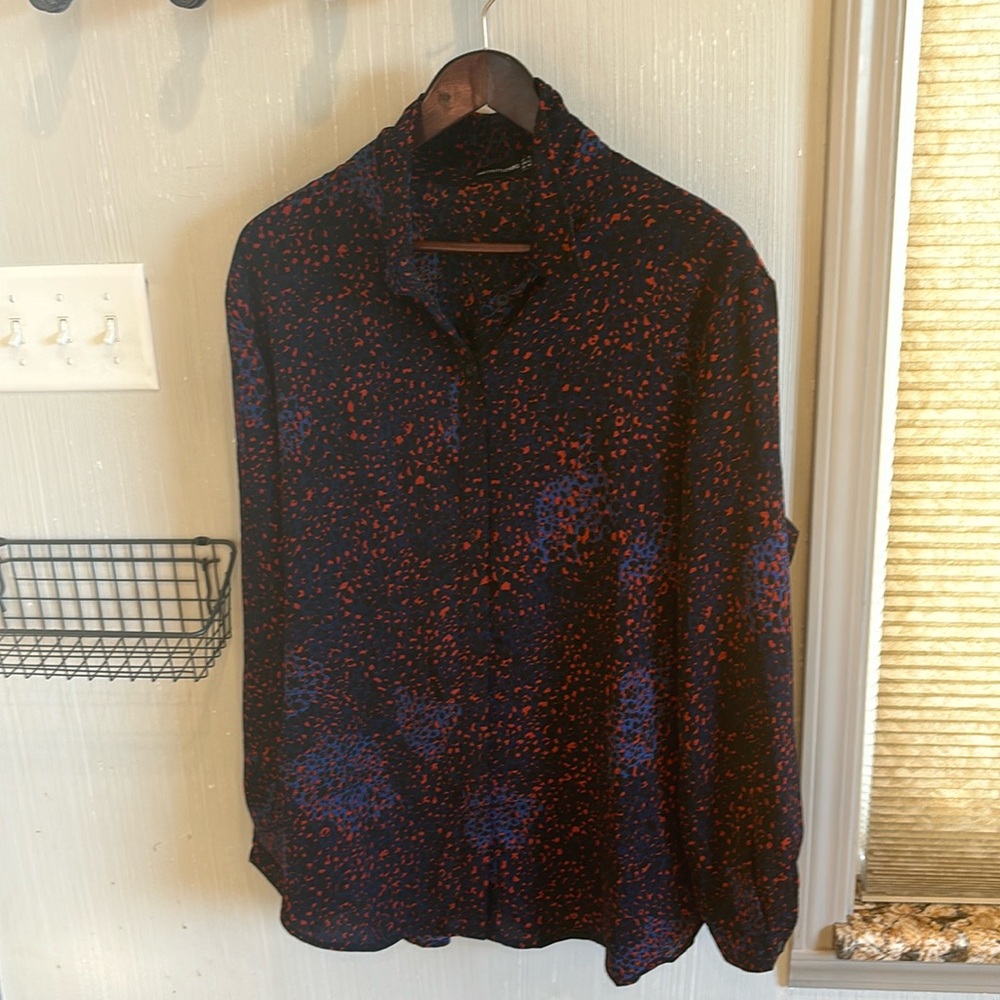 Pretty Little Thing button down blouse